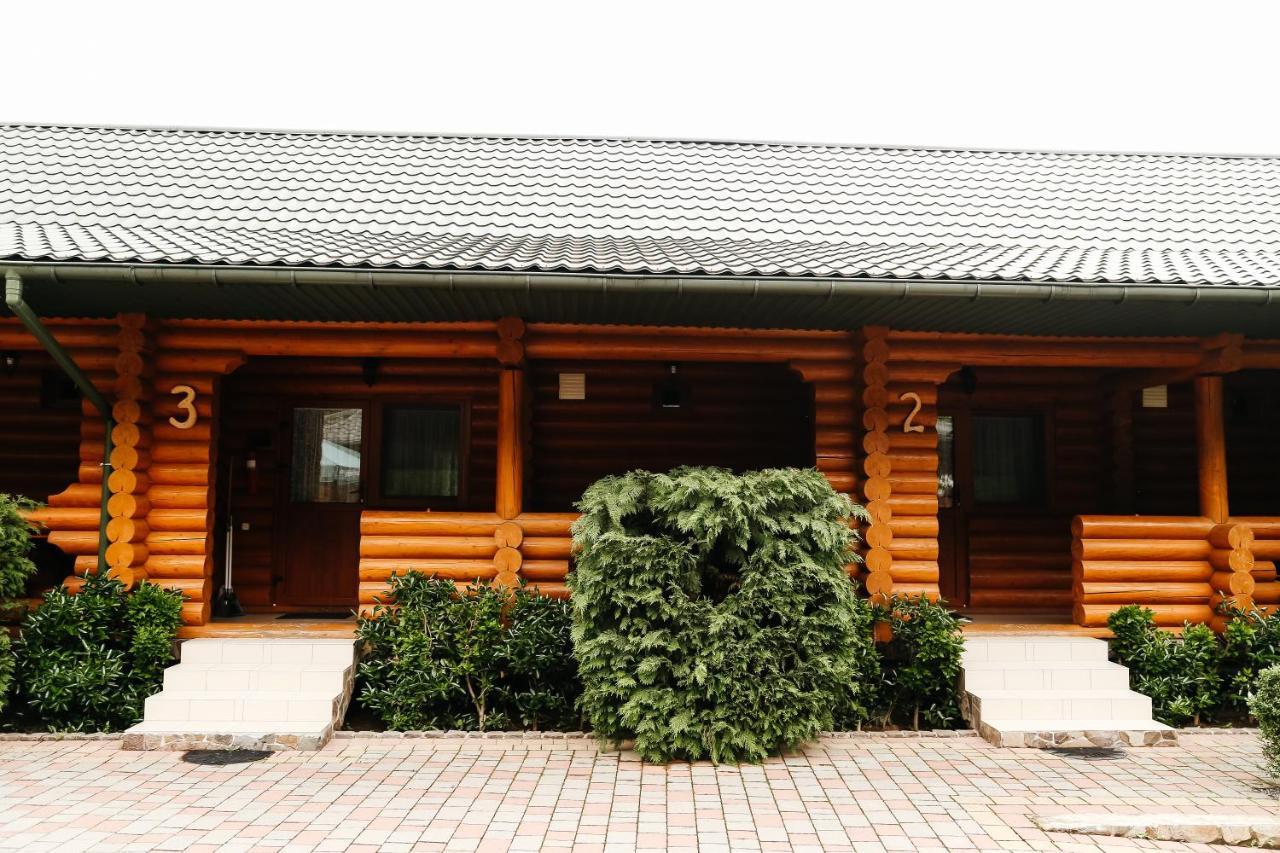 Chudodievo In Chynadievo Mini-Hotel Chynadiyovo Exterior photo